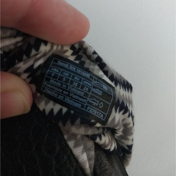 NWT Sanuk Yoga Mat Sling Back Flat Sandal Gray Black White Print New Sz 7 - Picture 7 of 12